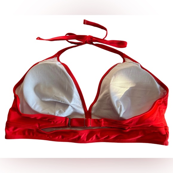 Plus size 20W Red halter style soft bikini top NWT - Picture 2 of 3